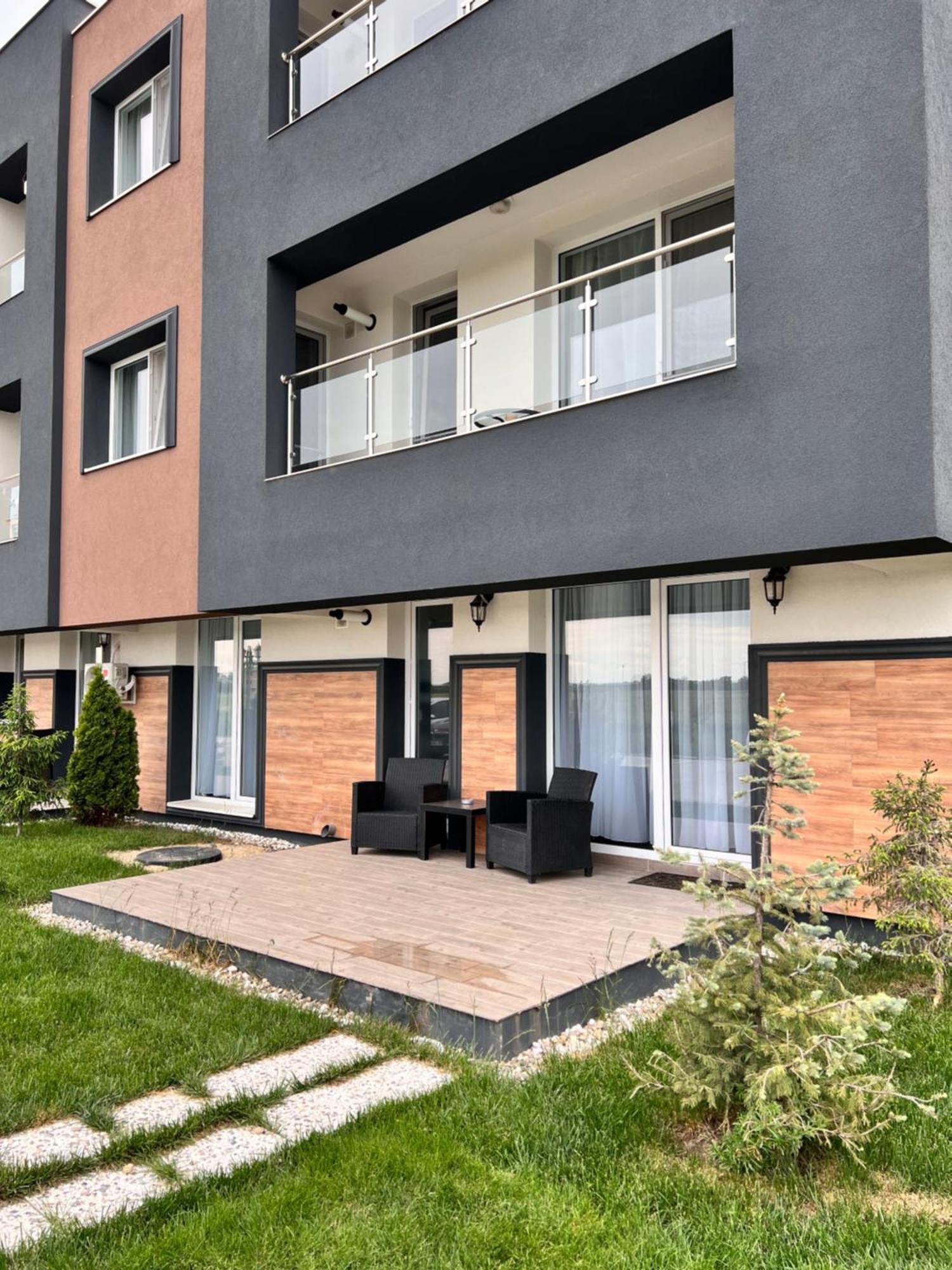 Sun Apartments Otopeni Zewnętrze zdjęcie